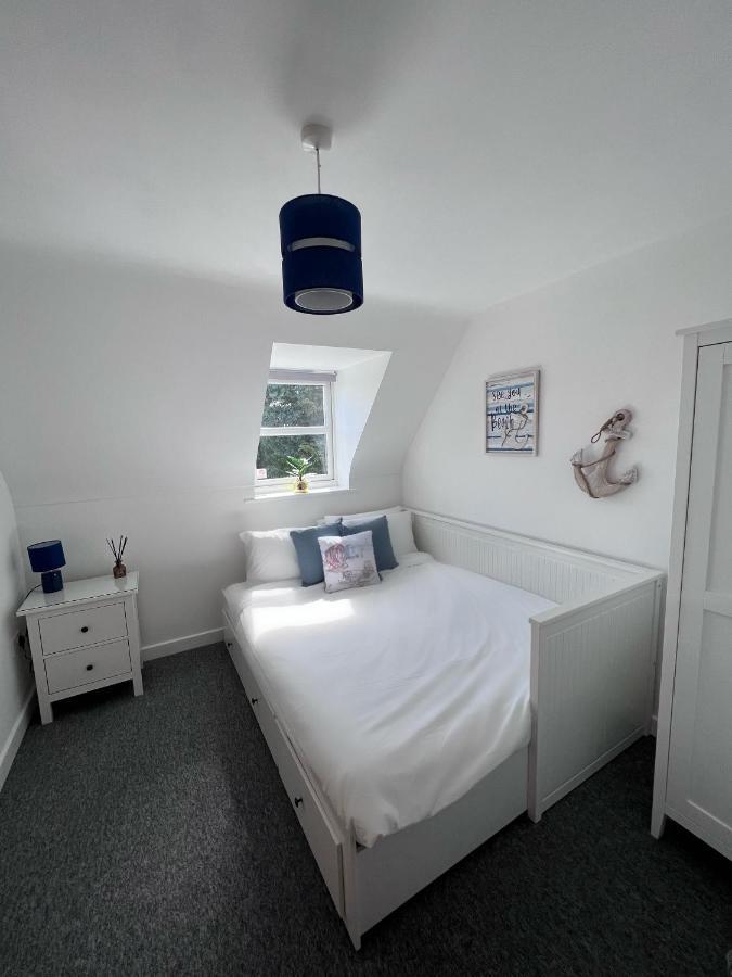 Centrally Located Boscombe Beach Apart With Parking Bornemouth Extérieur photo
